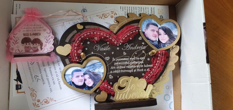 Fotografie reală cu „Trofeu personalizat cu Licheni - Cadou indragostiti inimioare”, trimisă în recenzia #399046