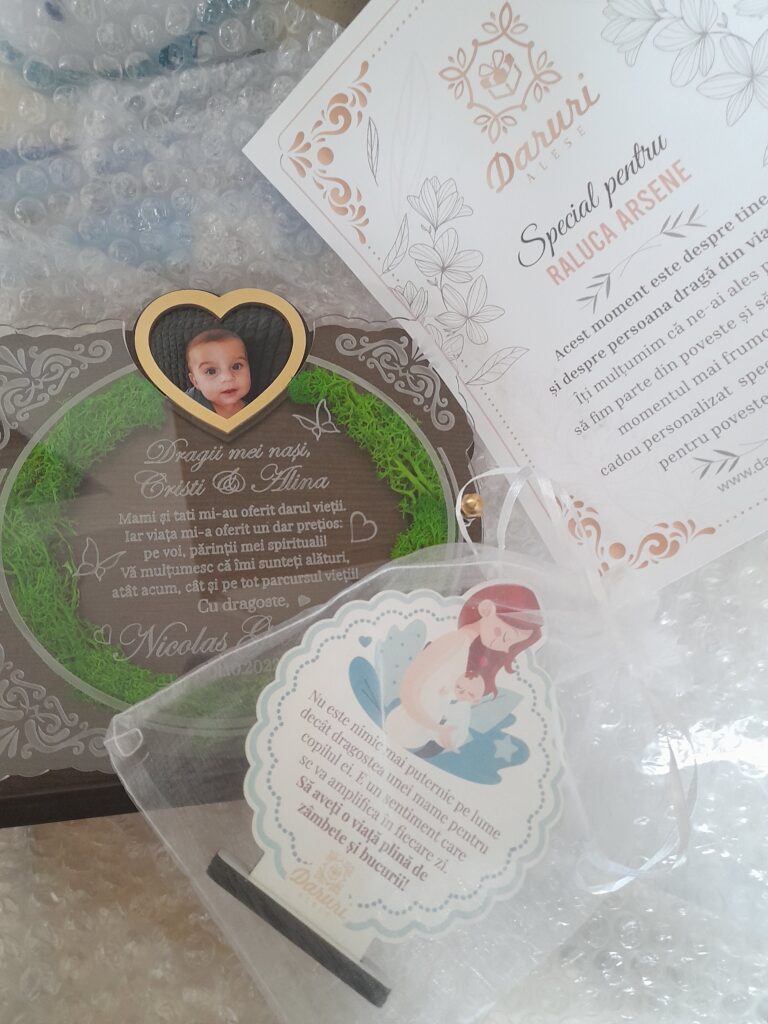 Fotografie reală cu „Trofeu Personalizat cu Licheni - Pentru nasii de botez”, trimisă în recenzia #478332