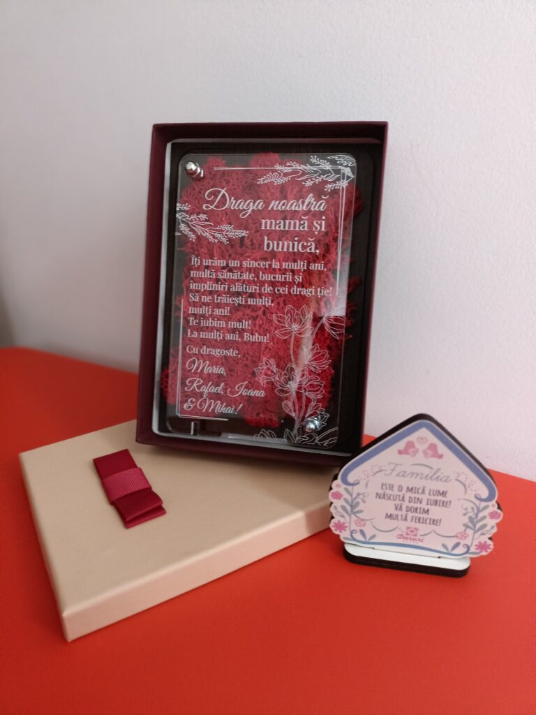 Fotografie reală cu „Felicitare cu licheni - Special pentru mama”, trimisă în recenzia #518311