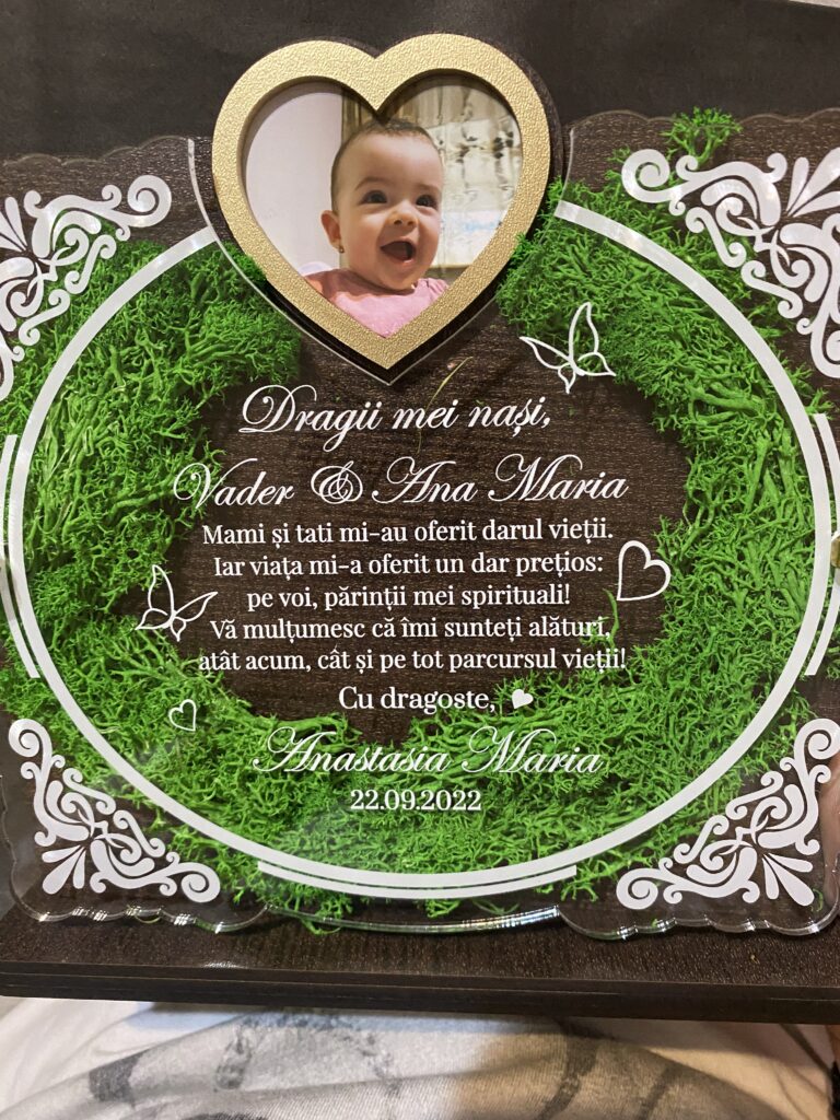 Fotografie reală cu „Trofeu Personalizat cu Licheni - Pentru nasii de botez”, trimisă în recenzia #629969
