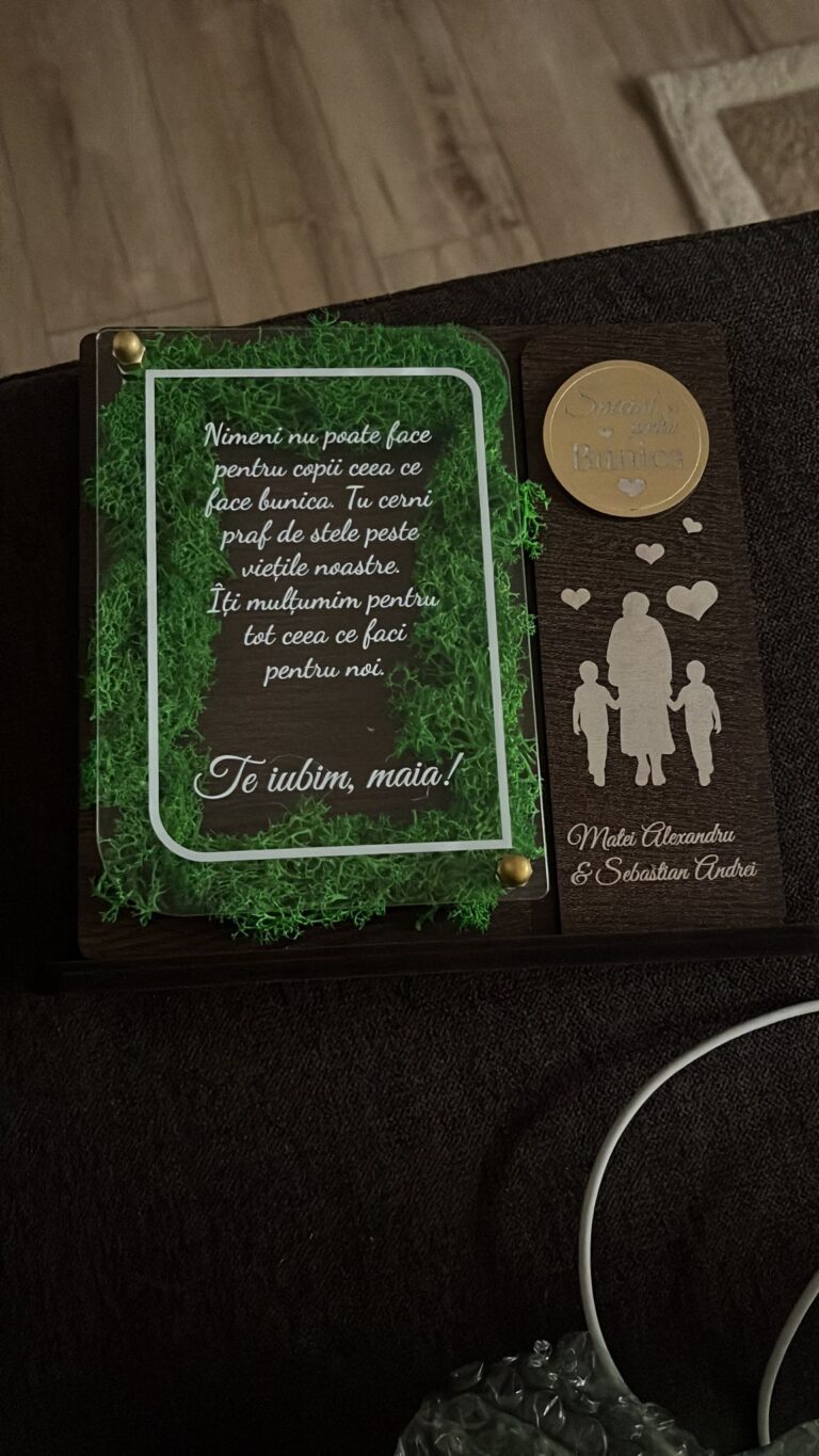Fotografie reală cu „Trofeu personalizat cu licheni - Pentru bunica de la nepot”, trimisă în recenzia #633638