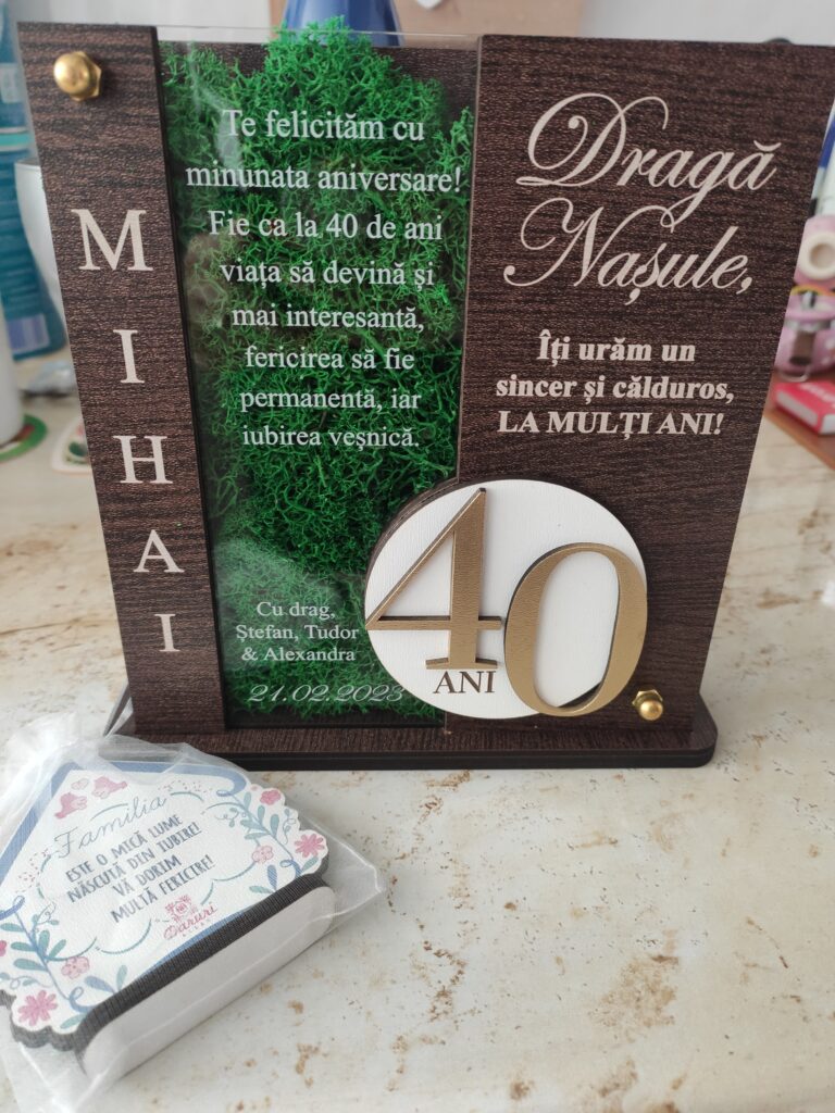 Fotografie reală cu „Cadou personalizat cu licheni- Trofeu pentru tata”, trimisă în recenzia #630044