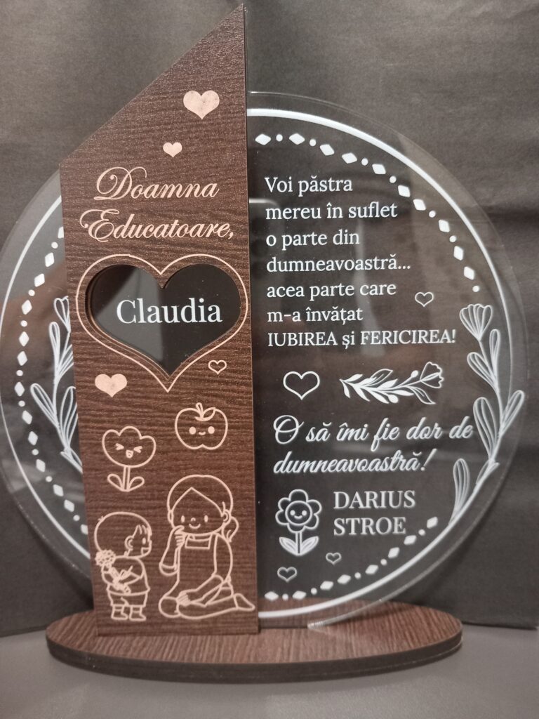 Fotografie reală cu „Trofeu Personalizat cu Licheni - Pentru nasii de botez”, trimisă în recenzia #678624