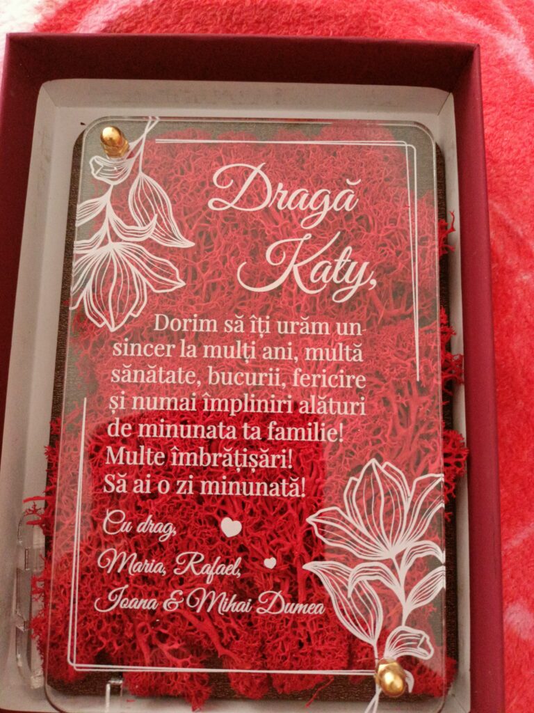 Fotografie reală cu „Felicitare cu licheni - Special pentru matusa”, trimisă în recenzia #722094