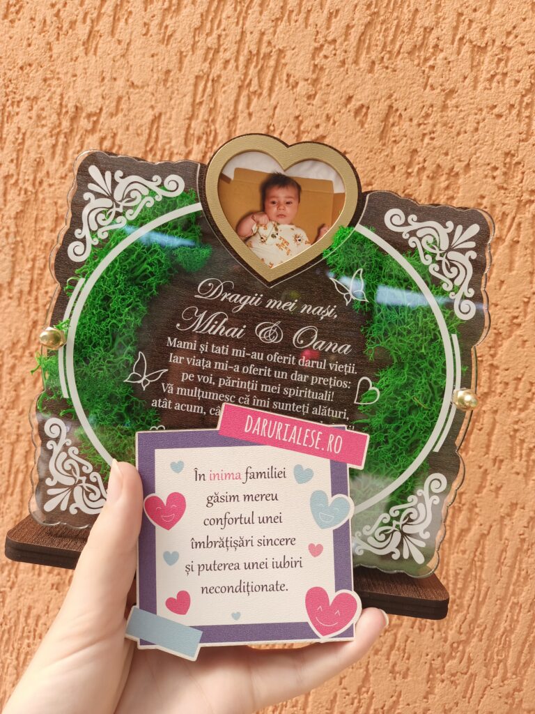 Fotografie reală cu „Trofeu Personalizat cu Licheni - Pentru nasii de botez”, trimisă în recenzia #727396