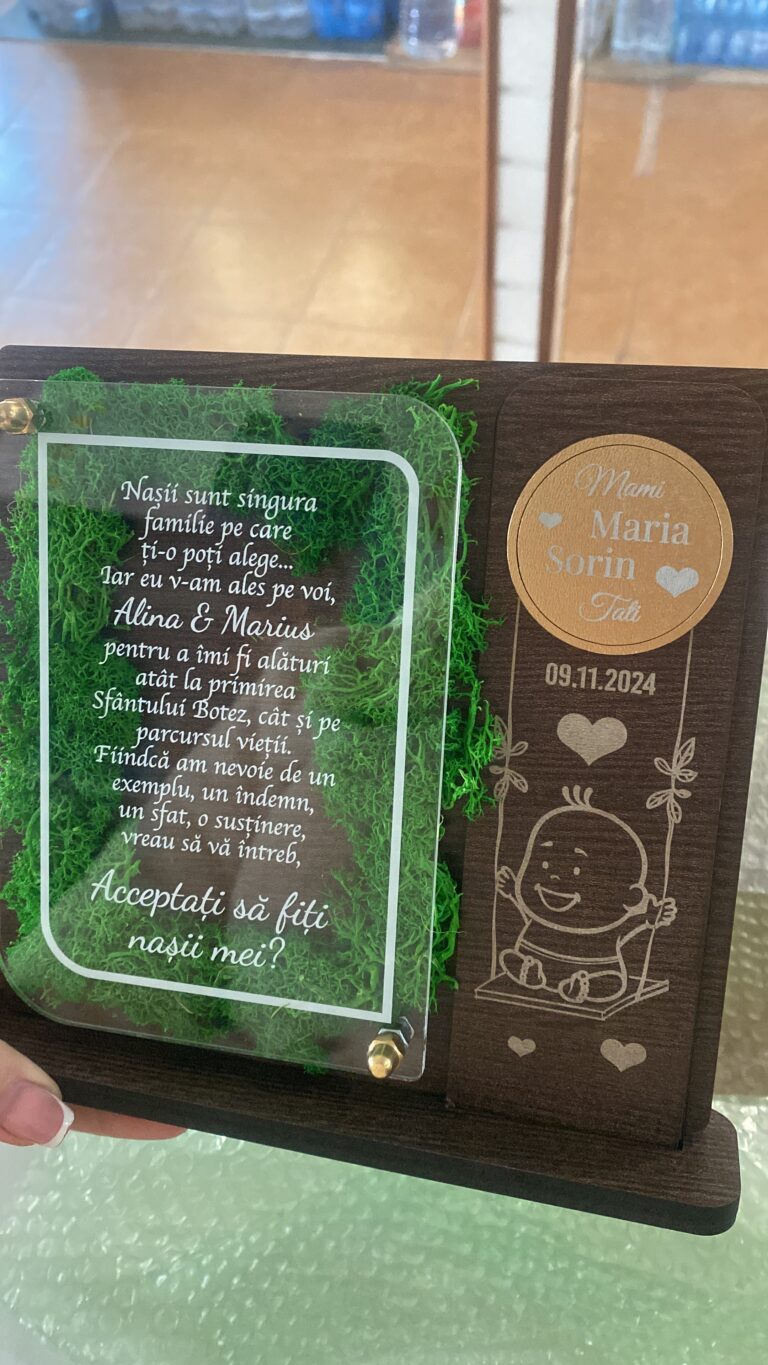 Fotografie reală cu „Trofeu personalizat cu licheni - Multumire nasi botez”, trimisă în recenzia #865119