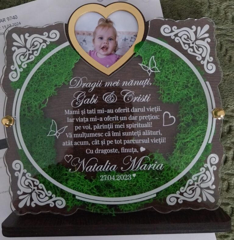 Fotografie reală cu „Trofeu Personalizat cu Licheni - Pentru nasii de botez”, trimisă în recenzia #894090