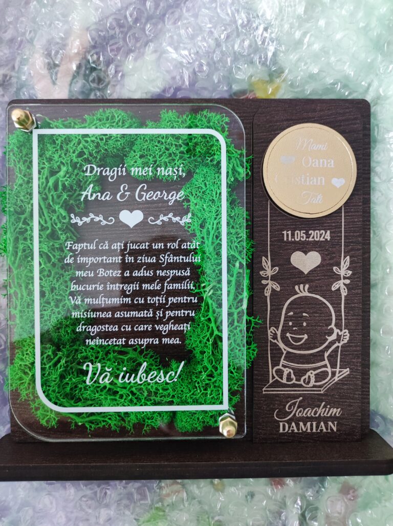 Fotografie reală cu „Trofeu personalizat cu licheni - Multumire nasi botez”, trimisă în recenzia #910916