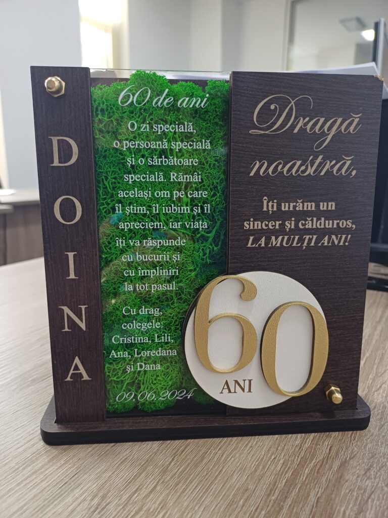 Fotografie reală cu „Cadou personalizat cu licheni- Trofeu pentru tata”, trimisă în recenzia #927328