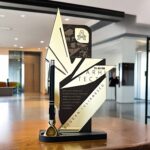 trofeu_personalizat_-_special_pentru_arhitect_trofee-personalizate_64221784_cadou_personalizat.jpg