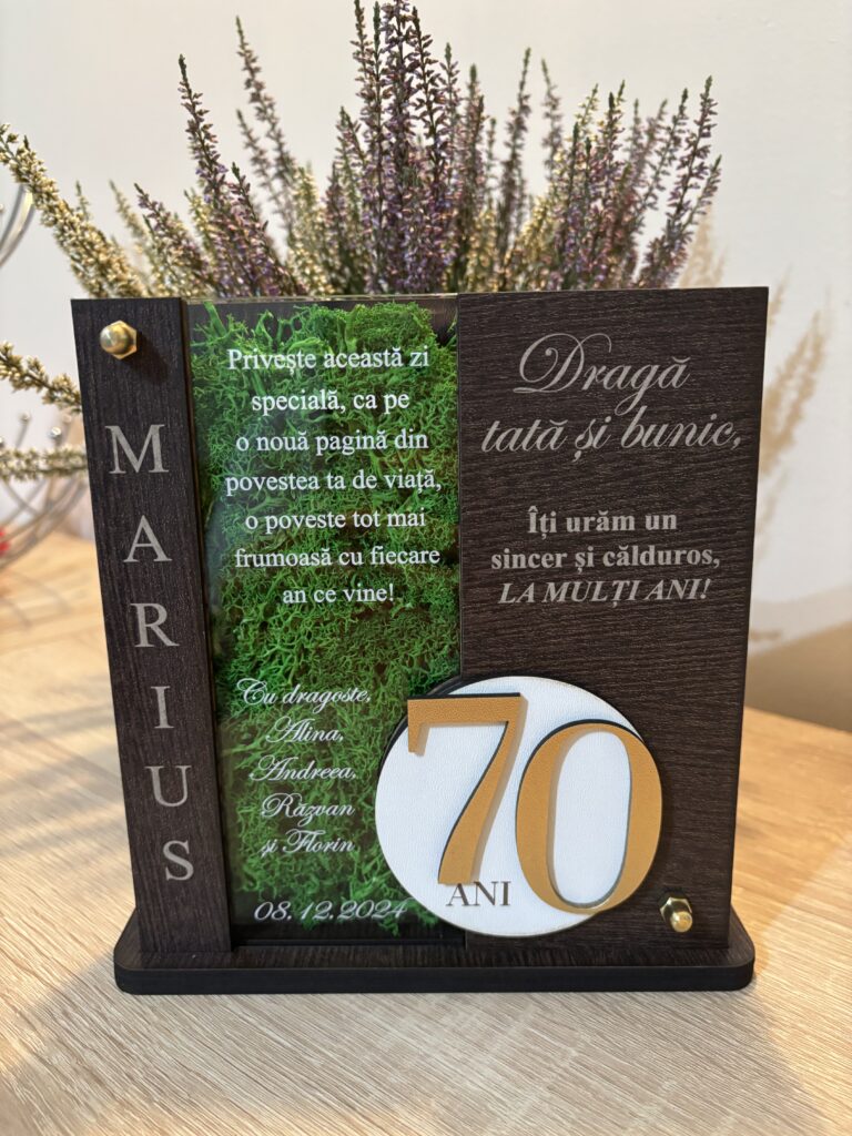 Fotografie reală cu „Cadou personalizat cu licheni- Trofeu pentru tata”, trimisă în recenzia #1061846