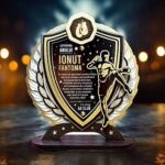 trofeu_personalizat_-_luptatorul_anului_trofee-personalizate_64549237_cadou_personalizat.jpg