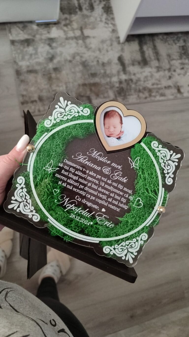 Fotografie reală cu „Trofeu Personalizat cu Licheni - Pentru nasii de botez”, trimisă în recenzia #1091791