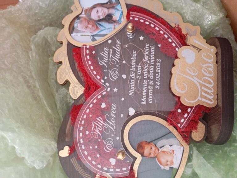 Fotografie reală cu „Trofeu personalizat cu Licheni - Cadou indragostiti inimioare”, trimisă în recenzia #1109667