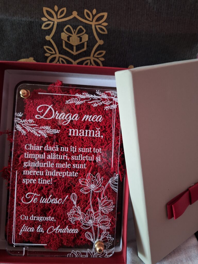 Fotografie reală cu „Felicitare cu licheni - Special pentru mama”, trimisă în recenzia #1117840