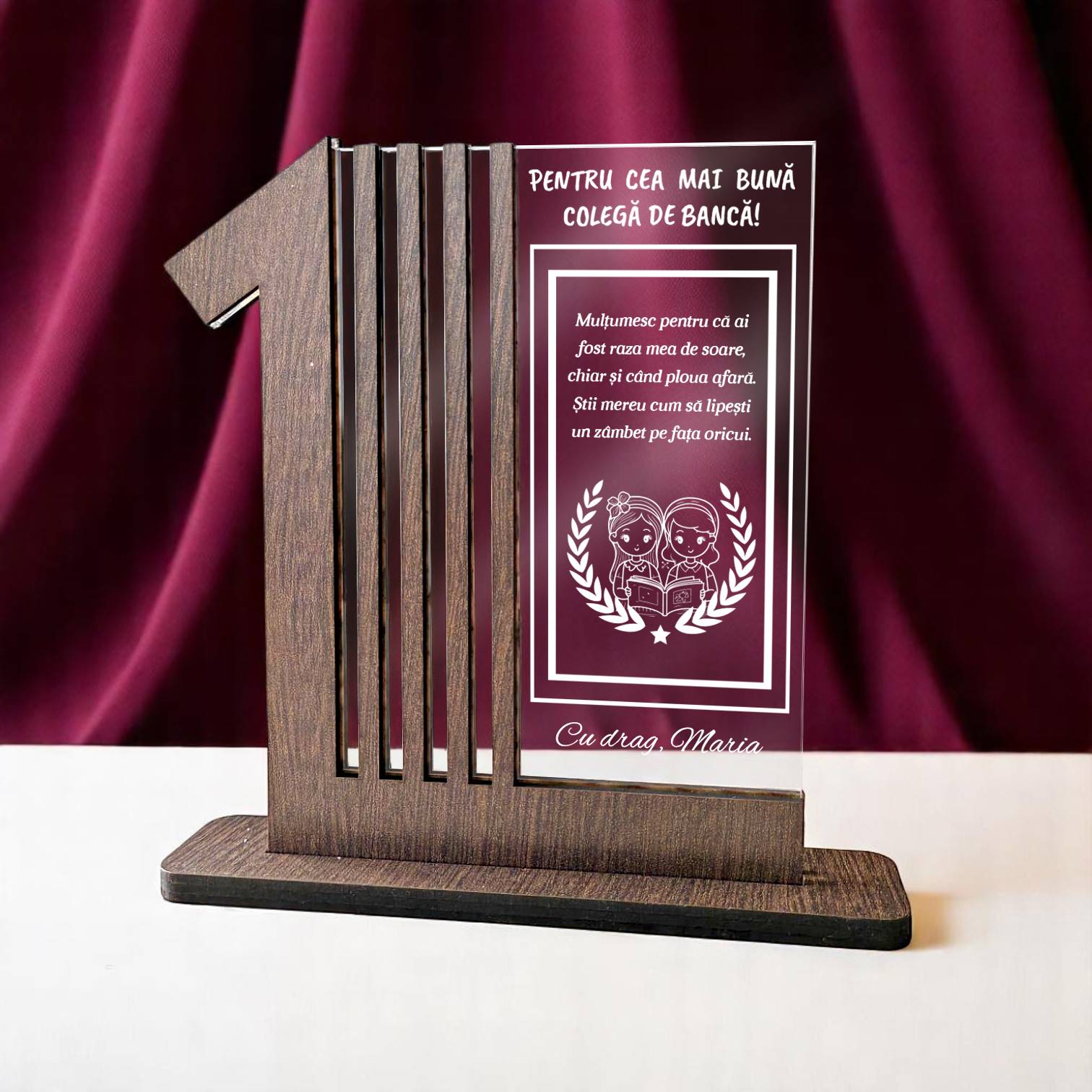 Cadou personalizat Trofeu – Pentru cea mai buna colega de banca