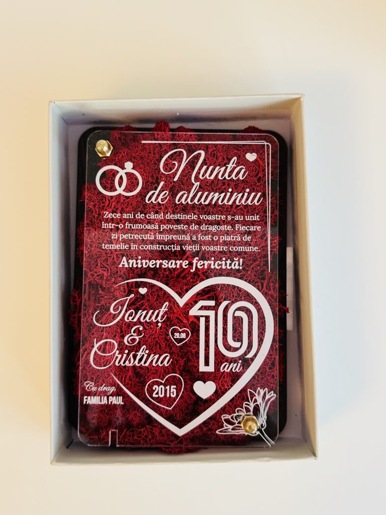 Fotografie reală cu „Felicitare cu licheni 10 ani casatorie”, trimisă în recenzia #1243182