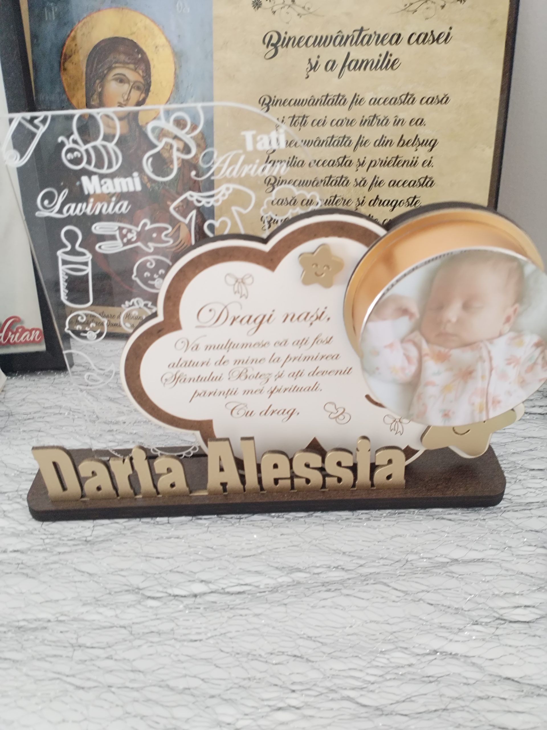 Recenzie laviniutza_1990