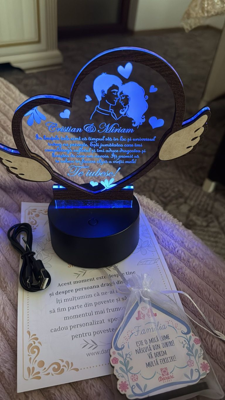 Fotografie reală cu „Trofeu LED - Cadou personalizat inimioara pentru persoana iubita”, trimisă în recenzia #1279516