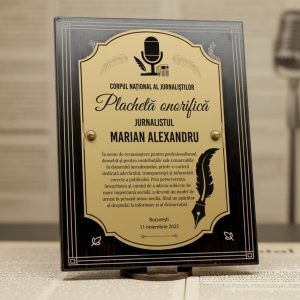 Plachetă onorifică pentru jurnalist