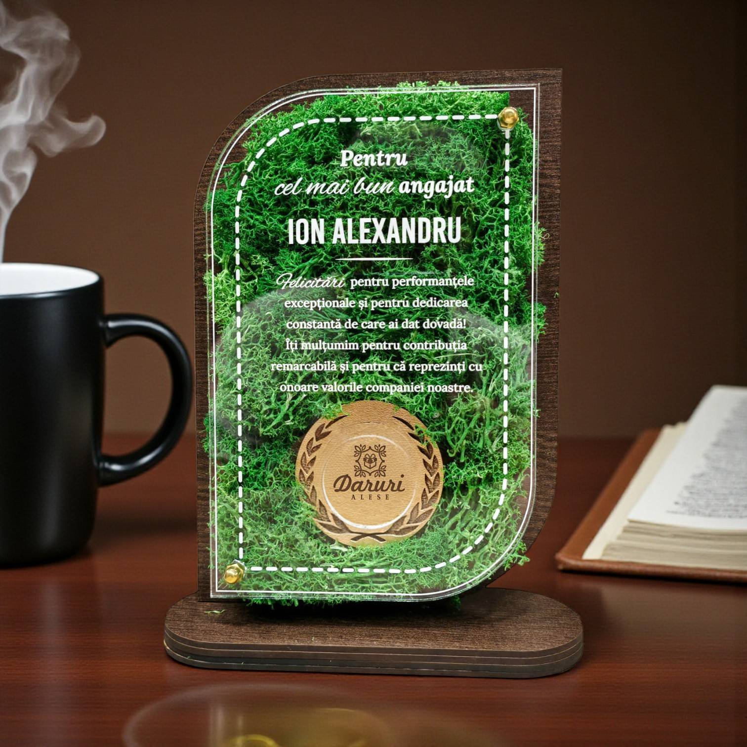 Trofeu personalizat corporate – Cel mai bun angajat