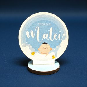 Mărturie botez personalizată din lemn - Bebeluș în cadă cu rățuște