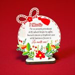 Martisor personalizat din lemn – 1 Martie, La multi ani! – model traditional rosu