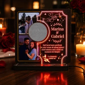 Trofeu personalizat persoana iubita – LED multicolor + boxa si 2 poze