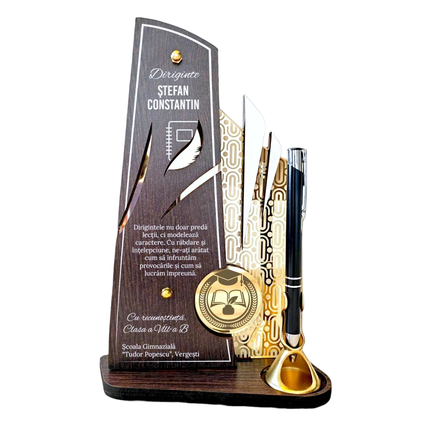 Trofeu personalizat cu pix – pentru diriginte din partea clasei