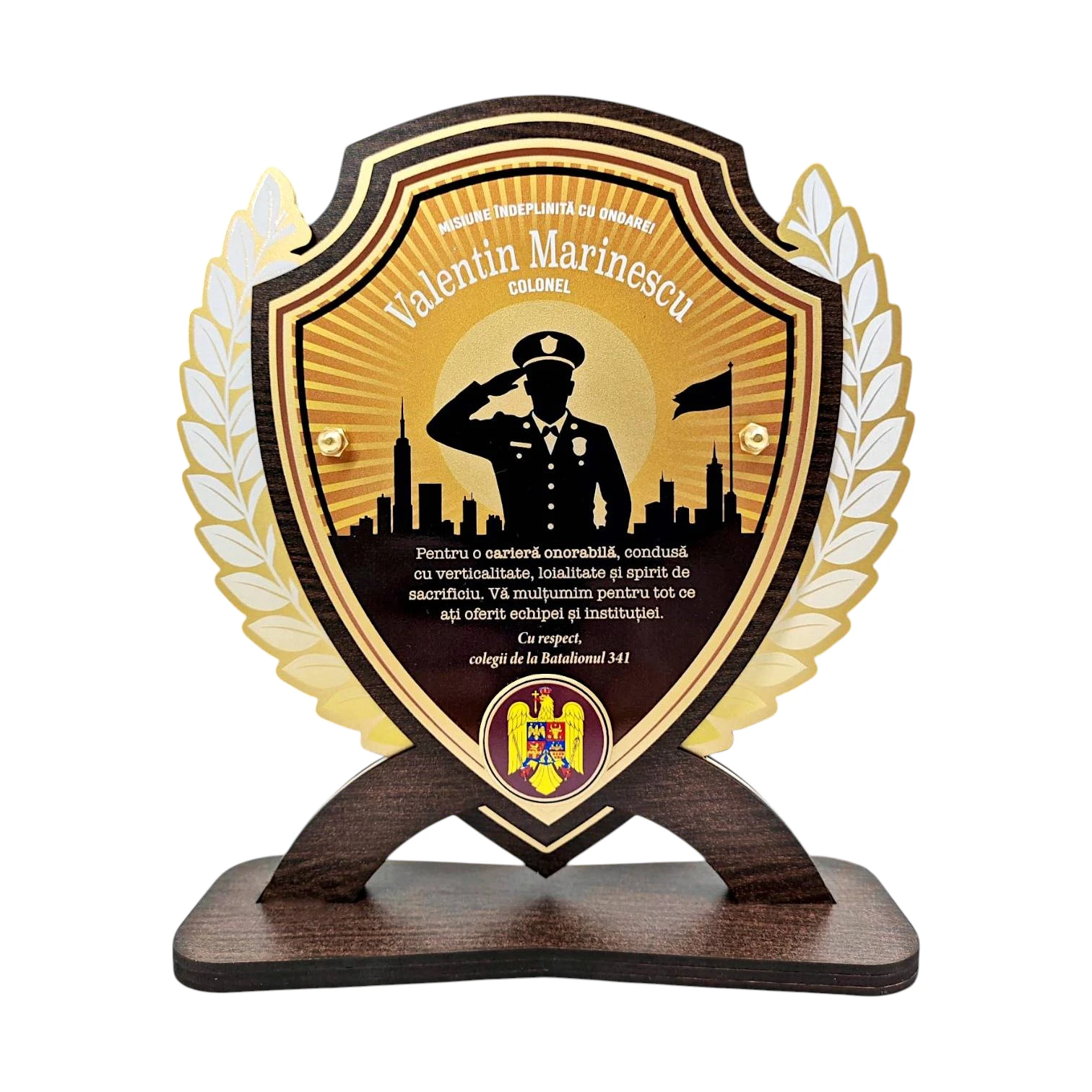 Trofeu personalizat – Special pentru colonel