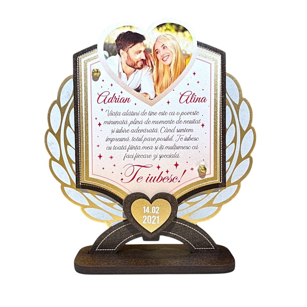 Trofeu personalizat – Poveste de dragoste - Fundal Alb
