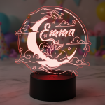 Cadou personalizat tip Trofeu LED – Numele copilului